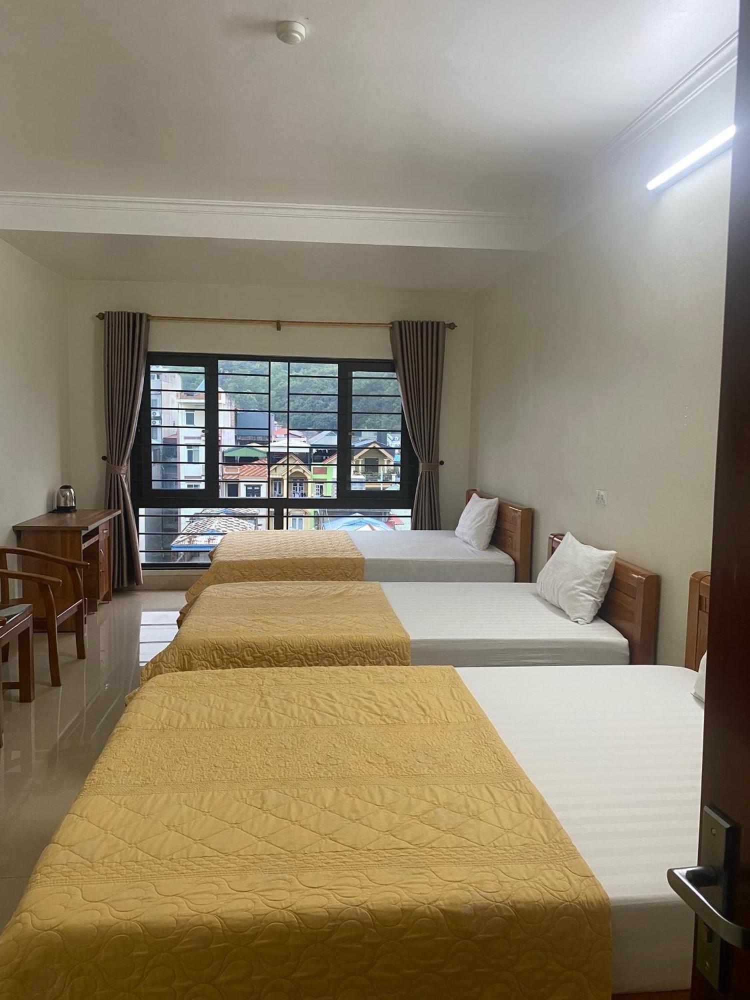 Blue Rose Hotel Ha Long Bagian luar foto